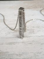 Beautiful One Vertical Bar Necklace - Image 3